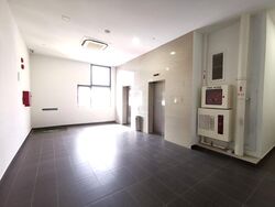 Hh @ Kallang (D13), Factory #515959401